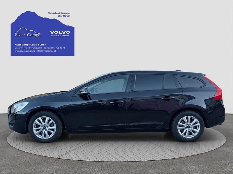 Gebraucht Volvo V60 Kinetic 163 PS (119 kW) 2011 Kombi