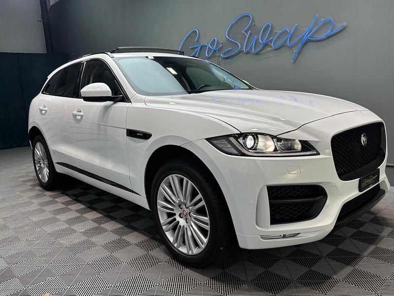 Gebraucht 2017 Jaguar F-Pace R-Sport SUV | CHF 14’990 (Superpreis) - Bild 1/4