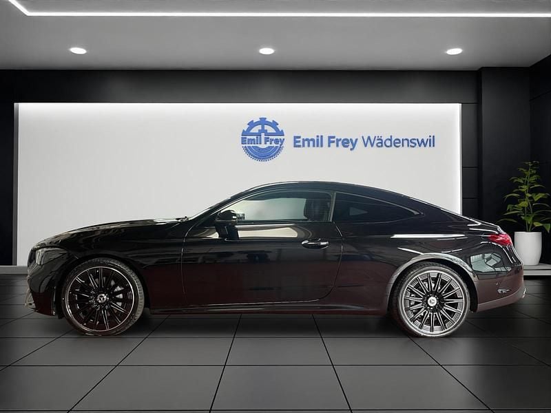 Neu Mercedes CLE200 AMG line 227 PS (166 kW) 2025 Schwarz Coupé