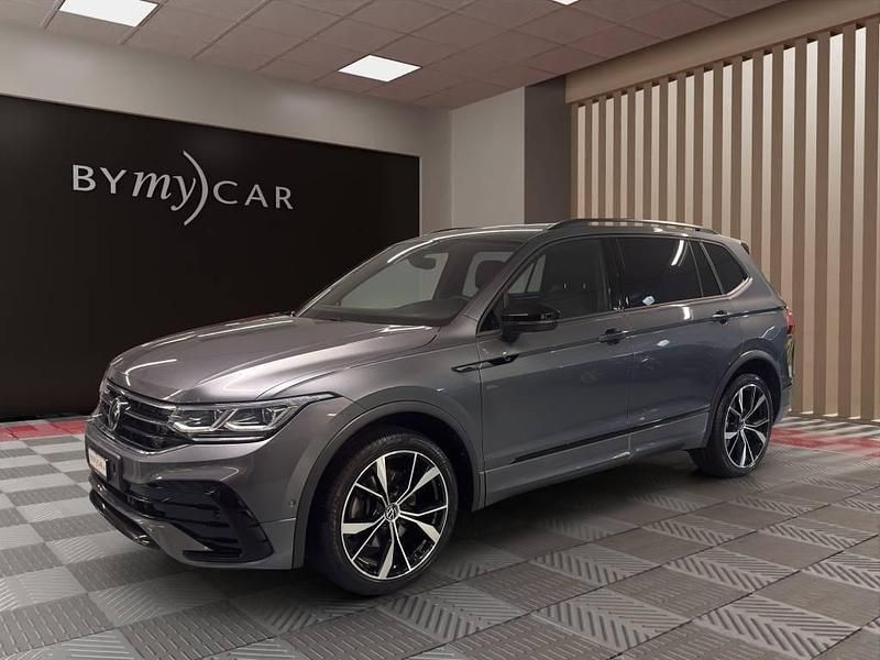Grau Gebraucht 2022 VW Tiguan Allspace R-line SUV | CHF 36’822 (Superpreis) - Bild 1/4
