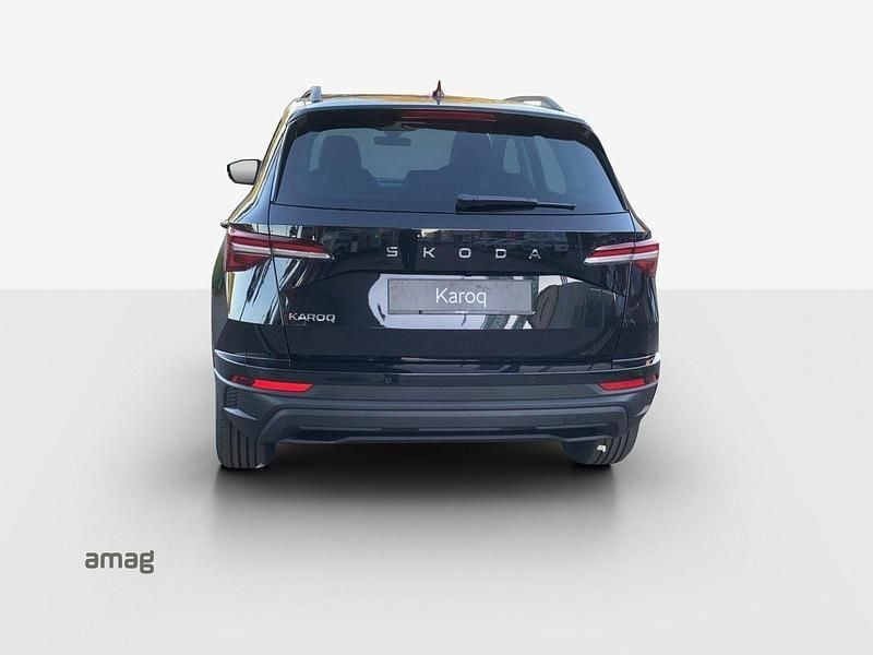 Neu Skoda Karoq Dynamic 150 PS (110 kW) 2025 SUV