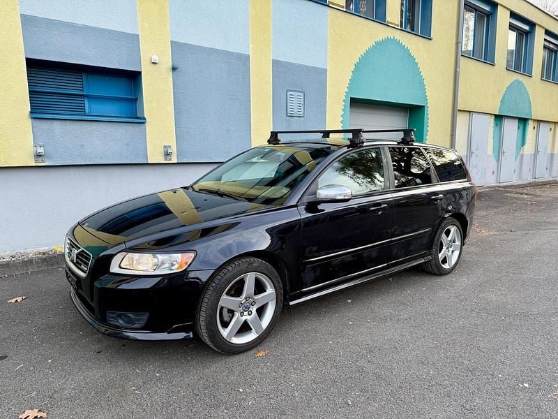 Gebraucht 2008 Volvo V50 R-Design Summum Kombi | CHF 2’200 (Guter Preis) - Bild 1/4