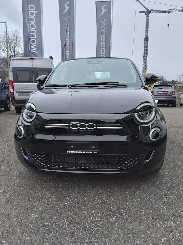 Schwarz Gebraucht 2021 Fiat 500e Icon Cabrio | CHF 17’900 (Superpreis) - Bild 1/4