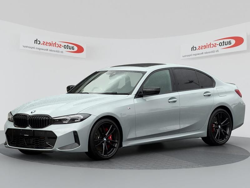 Gebraucht BMW 330 Shadowline 245 PS (180 kW) 2024 Limousine