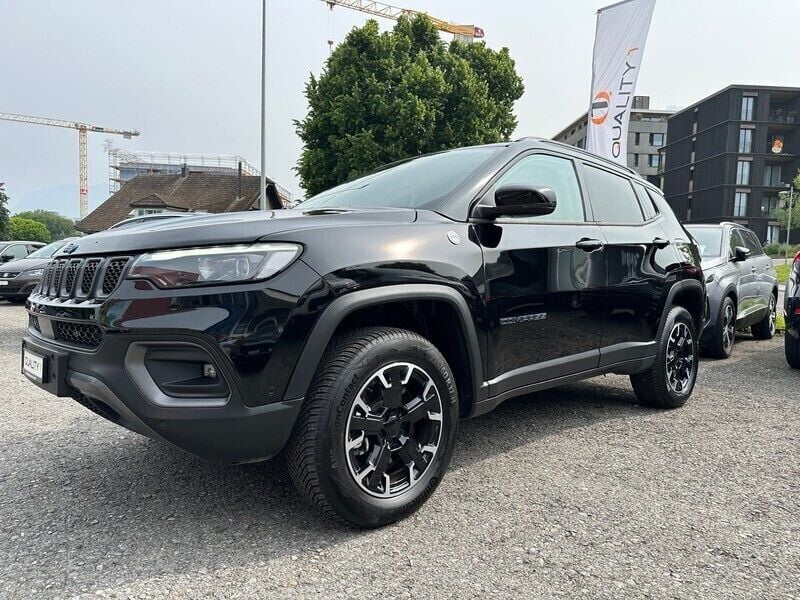 Gebraucht 2024 Jeep Compass Trailhawk SUV | CHF 29’950 (Fairer Preis) - Bild 1/4