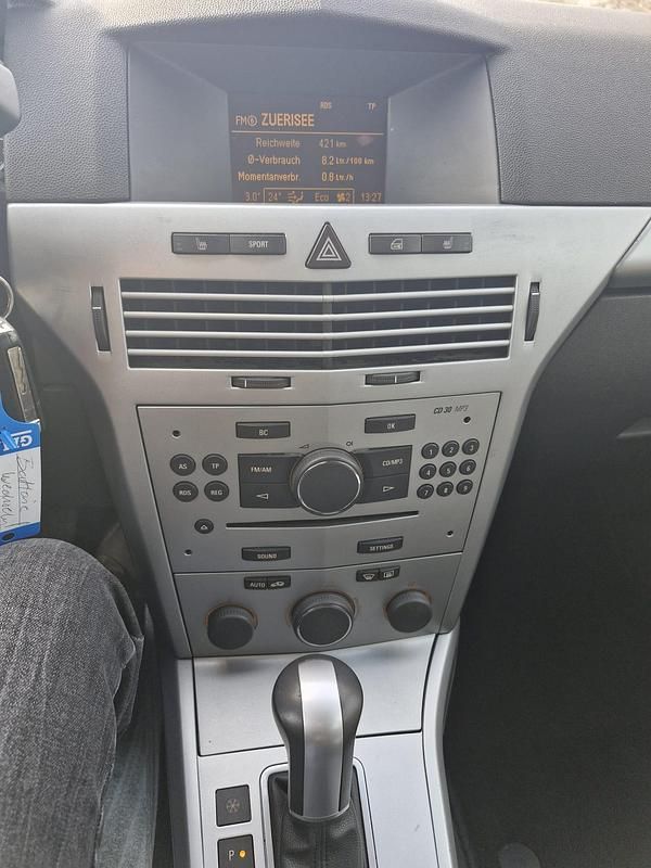 Gebraucht Opel Astra 140 PS (102 kW) 2009