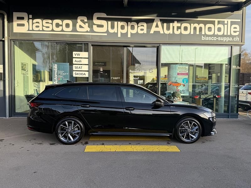 Neu 2025 Skoda Superb SportLine Kombi | CHF 45’900 (Superpreis) - Bild 1/4