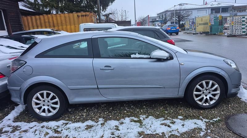 Gebraucht Opel Astra Elegance 105 PS (77 kW) 2005