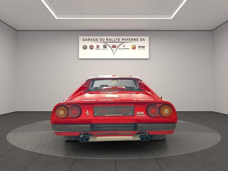 Gebraucht Ferrari 208 220 PS (161 kW) 1983 Rot Coupé