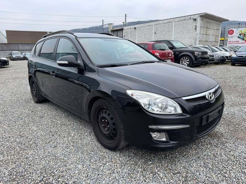 Gebraucht 2009 Hyundai i30 Premium Kombi | CHF 1’200 - Bild 1/4