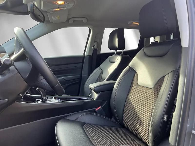 Gebraucht Jeep Compass 241 PS (177 kW) 2025 Gray SUV