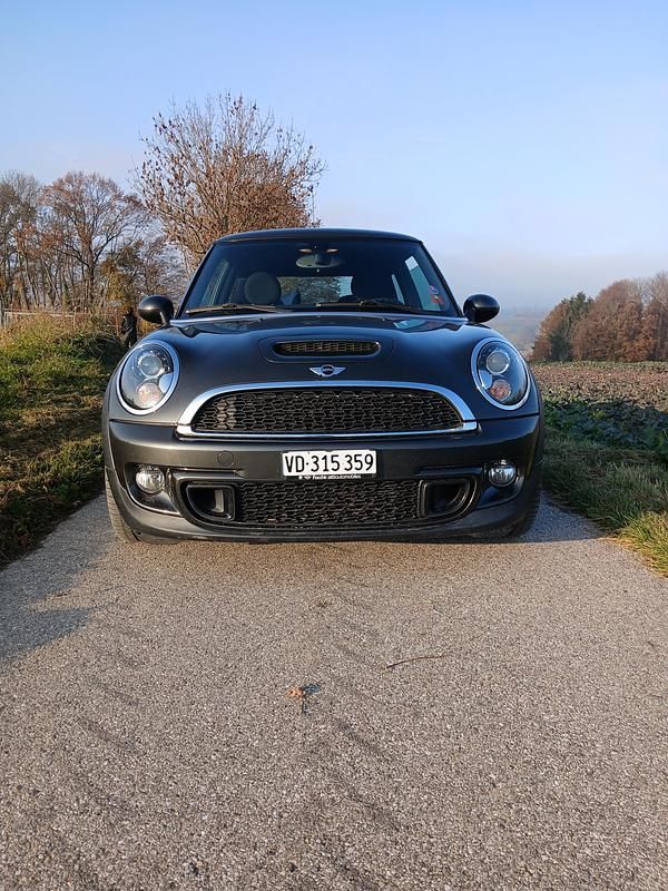 Gebraucht 2011 Mini Cooper S Kleinwagen | CHF 8’693 - Bild 1/4