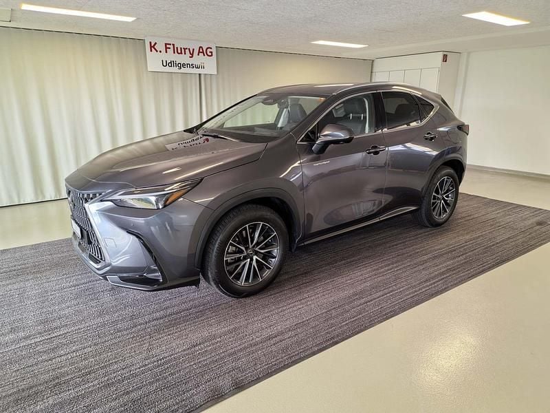 Grau Gebraucht 2022 Lexus NX450h+ SUV | CHF 45’900 (Superpreis) - Bild 1/4