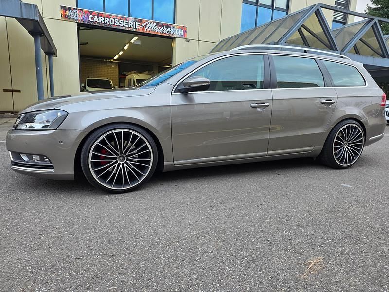 Gebraucht VW Passat Highline 160 PS (117 kW) 2011 Kombi