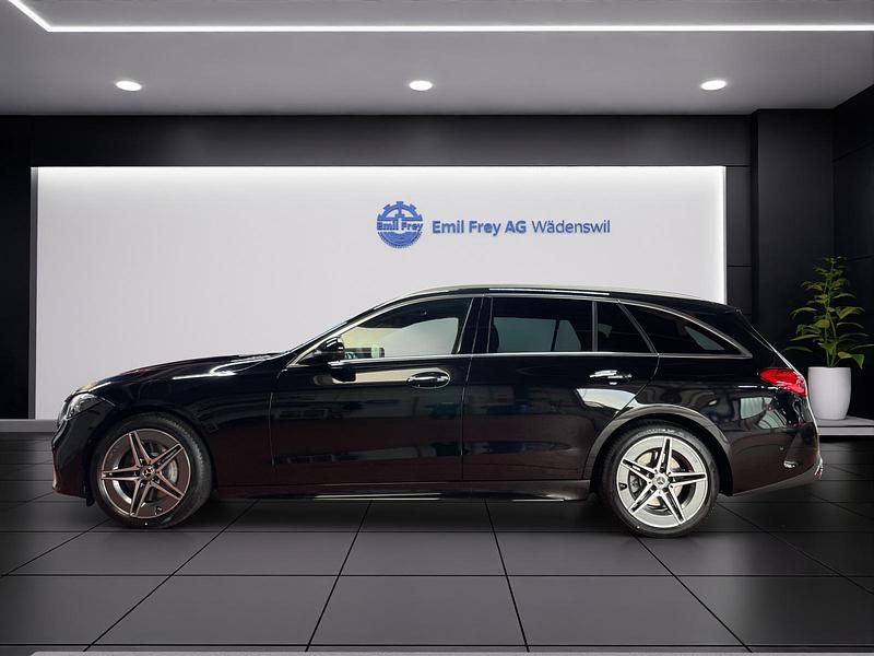 Gebraucht Mercedes C220 AMG line 197 PS (144 kW) 2025 Schwarz Kombi