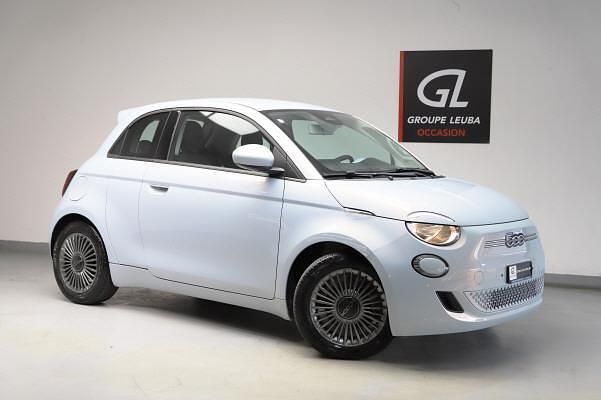 Blau Gebraucht 2022 Fiat 500e Icon Limousine | CHF 18’500 (Fairer Preis) - Bild 1/4
