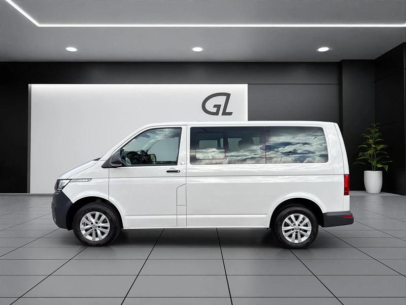 Gebraucht VW Caravelle Trendline 150 PS (110 kW) 2023 Van / Kleinbus