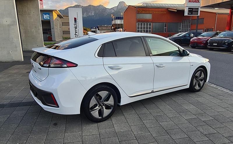 Gebraucht Hyundai Ioniq 141 PS (103 kW) 2020 Kleinwagen