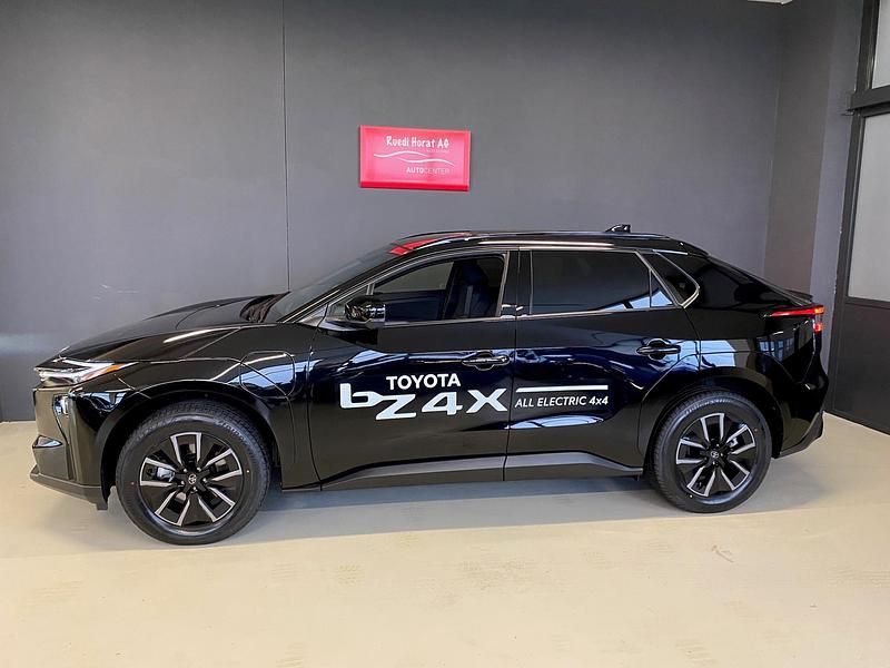 Schwarz Neu 2025 Toyota bZ4X Style SUV | CHF 45’655 - Bild 1/4