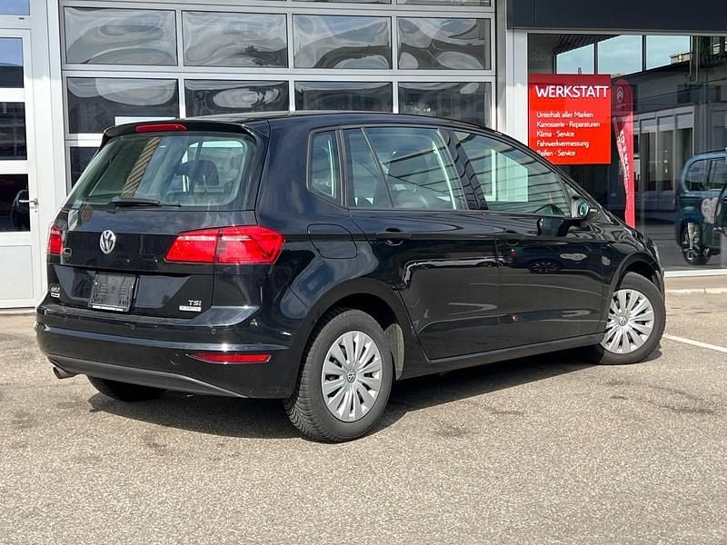 Gebraucht VW Golf Trendline 110 PS (80 kW) 2016 Schwarz Van