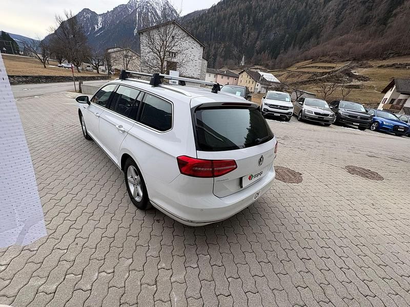 Gebraucht VW Passat Highline 190 PS (139 kW) 2015 Kombi