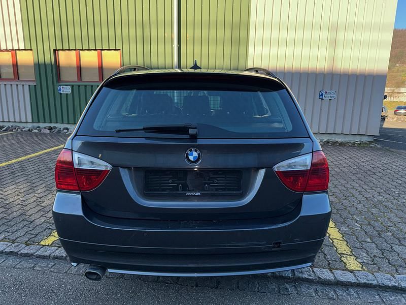 Gebraucht BMW 320 163 PS (119 kW) 2006 Kombi