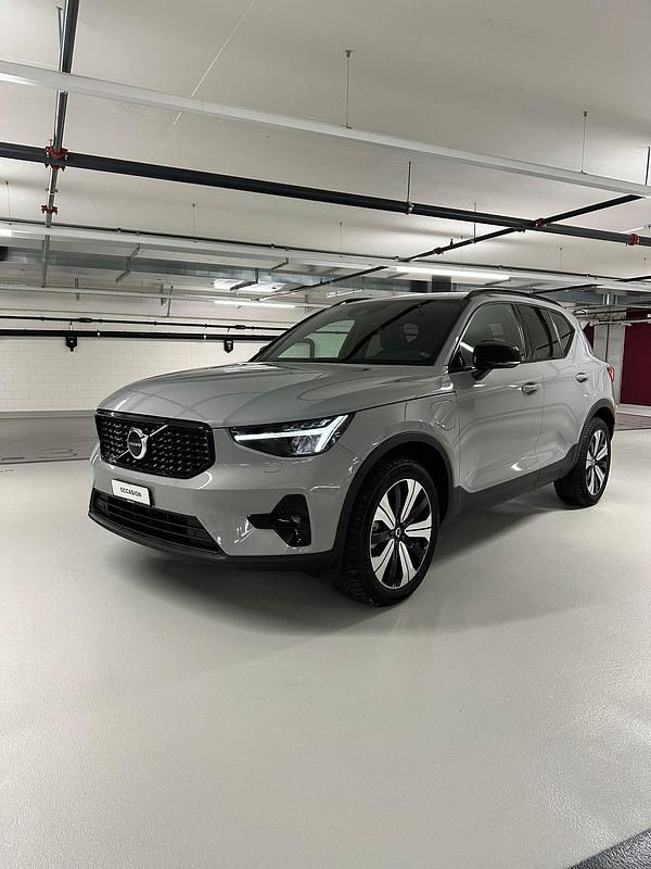 Gebraucht 2023 Volvo XC40 Plus SUV | CHF 33’500 (Fairer Preis) - Bild 1/4