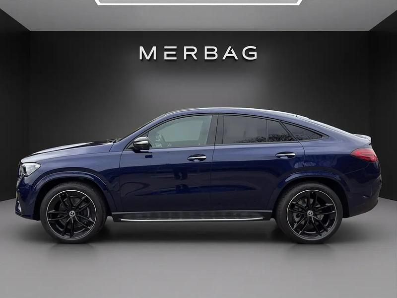 Neu Mercedes GLE300 269 PS (197 kW) 2025 Blau Coupé
