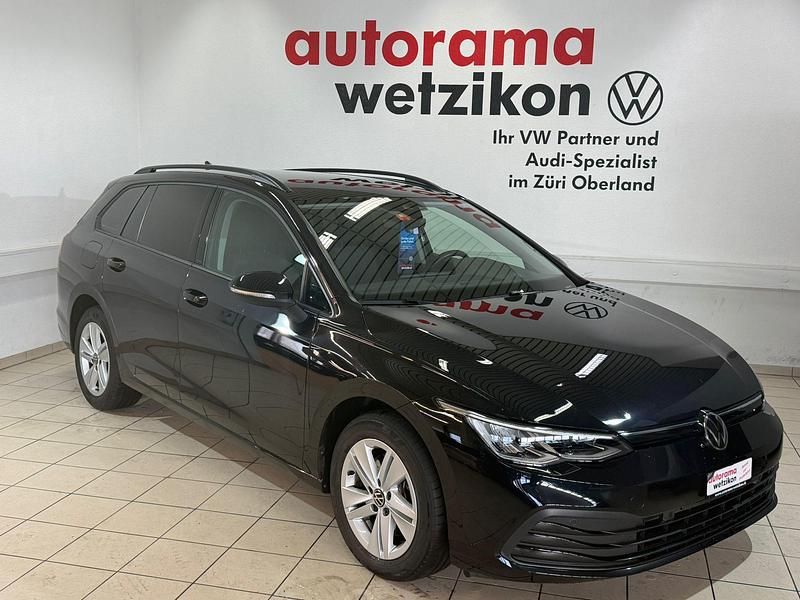 Schwarz Gebraucht 2023 VW Golf VIII Life Kombi | CHF 28’800 (Fairer Preis) - Bild 1/4
