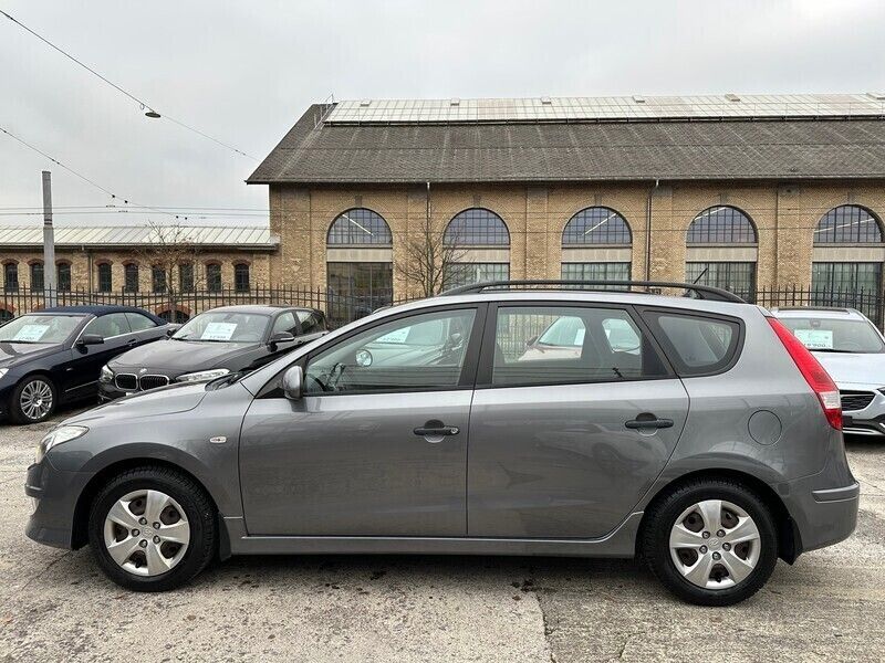 Gebraucht Hyundai i30 Comfort 110 PS (80 kW) 2012 Kombi