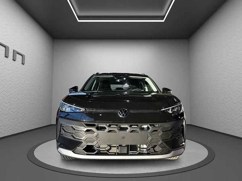 Neu VW T-Roc Trendline 116 PS (85 kW) 2026 Schwarz SUV