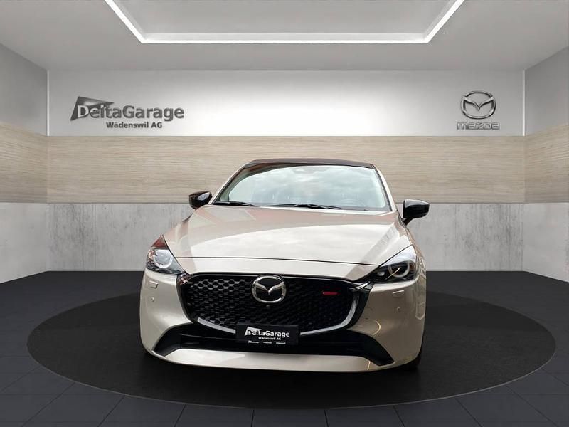 Gebraucht Mazda 2 Homura-Aka 90 PS (66 kW) 2023 Limousine