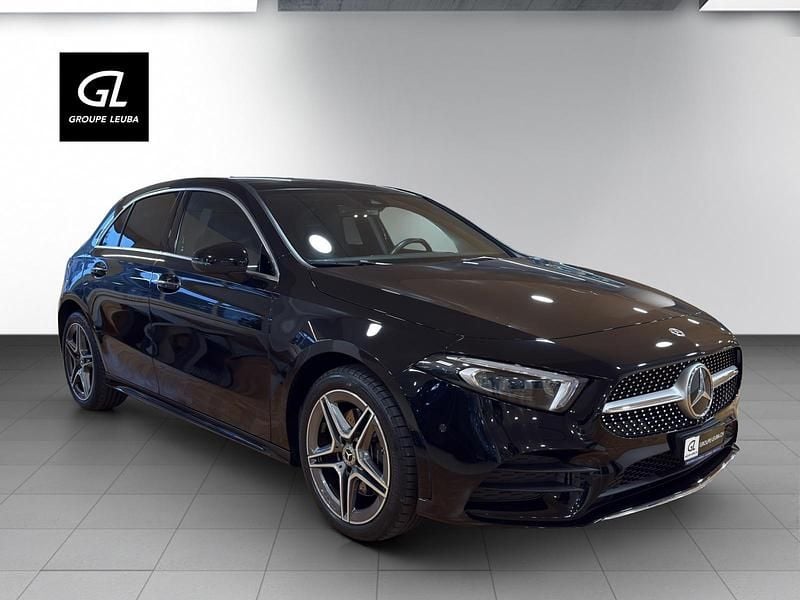 Schwarz Gebraucht 2021 Mercedes A250 AMG line Limousine | CHF 25’900 (Guter Preis) - Bild 1/4