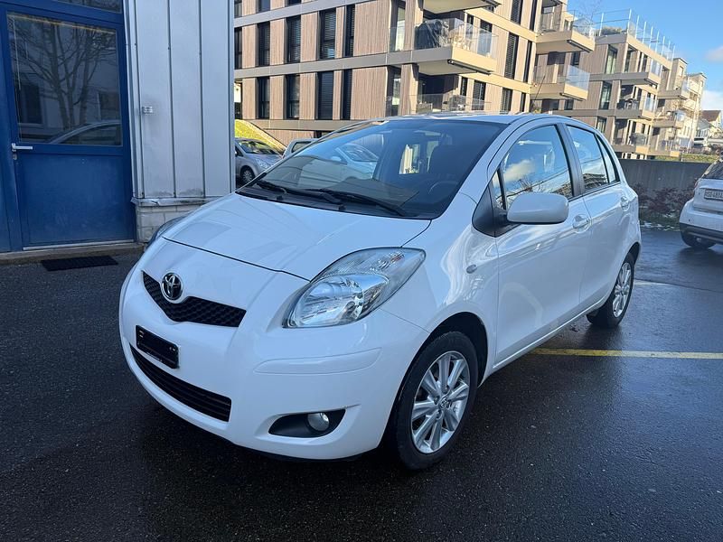 Gebraucht 2011 Toyota Yaris Sol | CHF 8’250 (Fairer Preis) - Bild 1/4