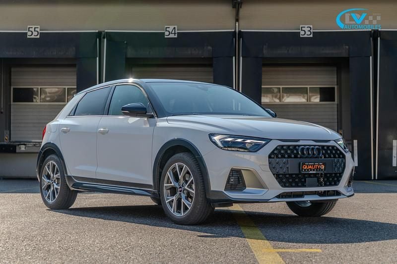 Gebraucht Audi A1 Attraction 110 PS (80 kW) 2023 Kleinwagen