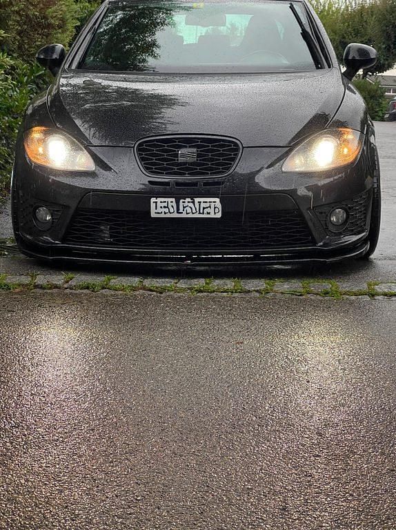 Gebraucht 2011 Seat Leon Limousine | CHF 8’000 (Guter Preis) - Bild 1/4