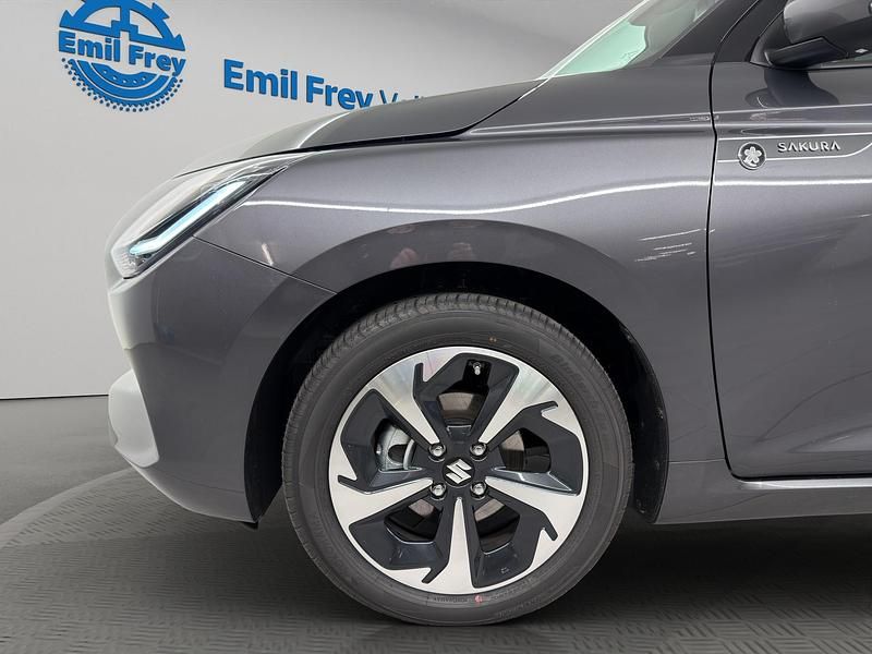 Neu Suzuki Swift 82 PS (60 kW) 2026 Grau Limousine