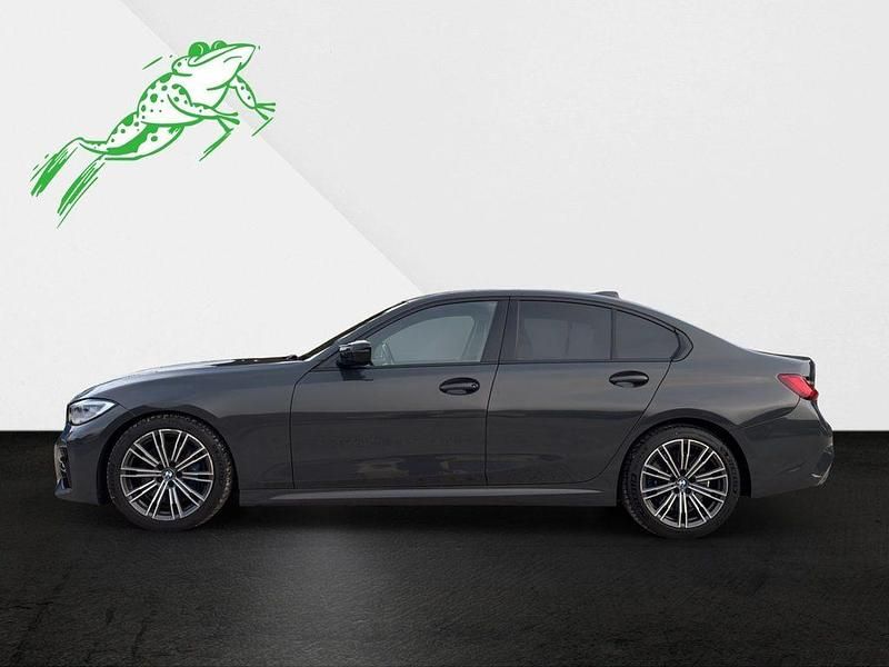 Gebraucht BMW 330 Advantage 258 PS (189 kW) 2019 Limousine