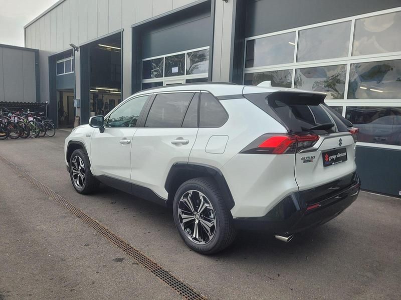 Gebraucht Suzuki Across 306 PS (225 kW) 2024 Weiss SUV