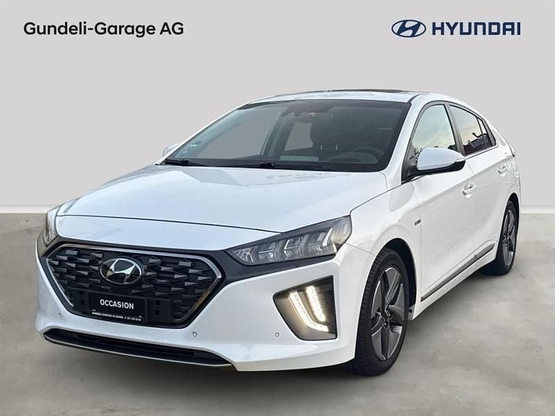 Weiss Gebraucht 2019 Hyundai Ioniq Kleinwagen | CHF 22’900 (Etwas zu teuer) - Bild 1/4