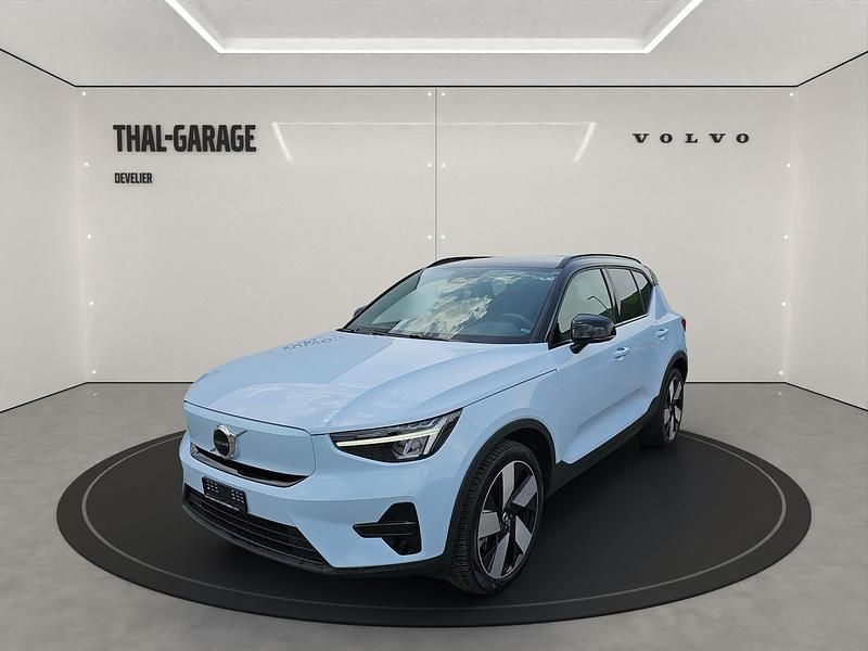 Blau Gebraucht 2023 Volvo XC40 Plus SUV | CHF 48’600 (Teuer) - Bild 1/4