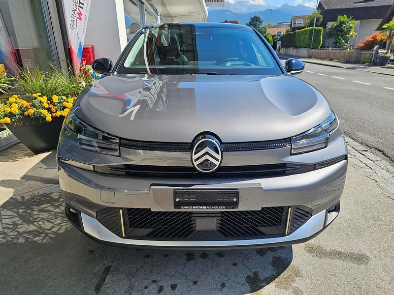 Neu Citroën C4 145 PS (106 kW) 2025 Grau Limousine