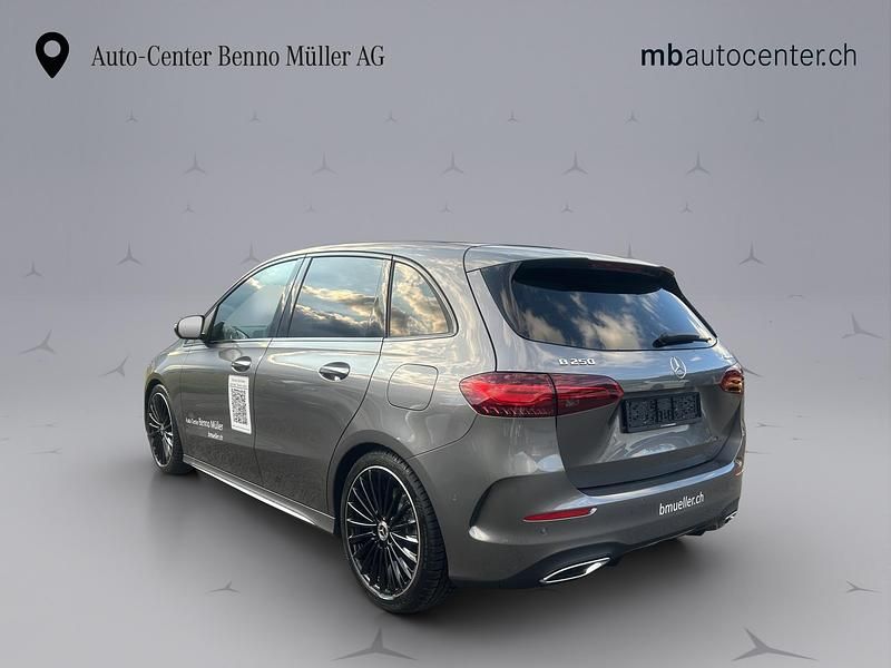 Gebraucht Mercedes B250e AMG line 238 PS (175 kW) 2025 Van / Kleinbus