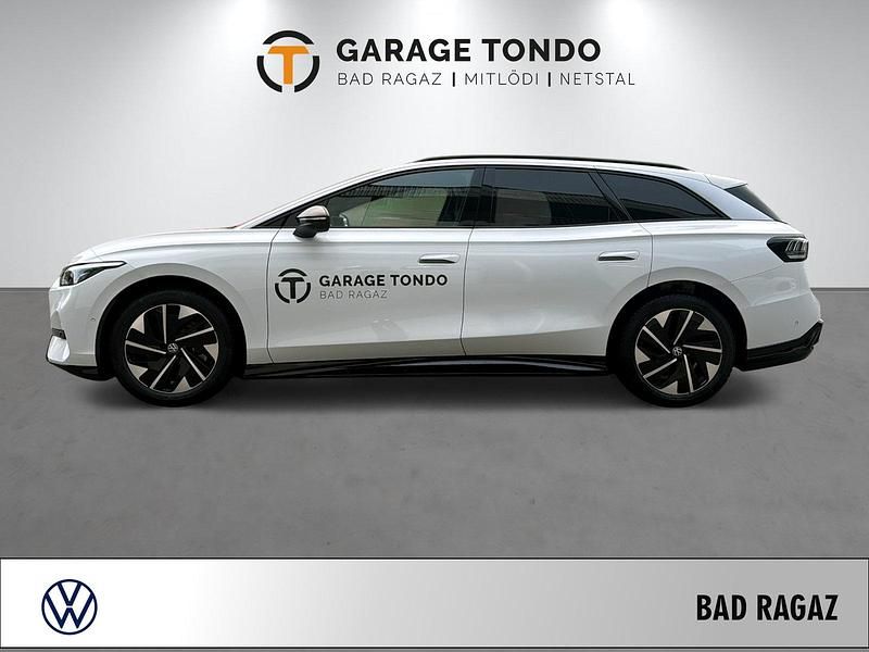 Gebraucht VW ID.7 Pro 210 kW (286 PS) 2025 Weiss Kombi