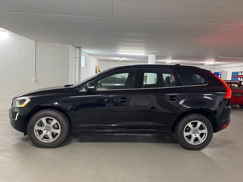 Gebraucht Volvo XC60 Summum 181 PS (133 kW) 2014 SUV