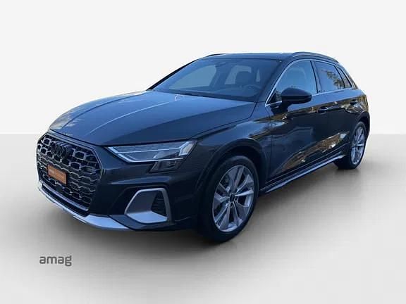 Manhattangrau metallic Gebraucht 2024 Audi A3 Attraction Limousine | CHF 36’100 (Etwas zu teuer) - Bild 1/4