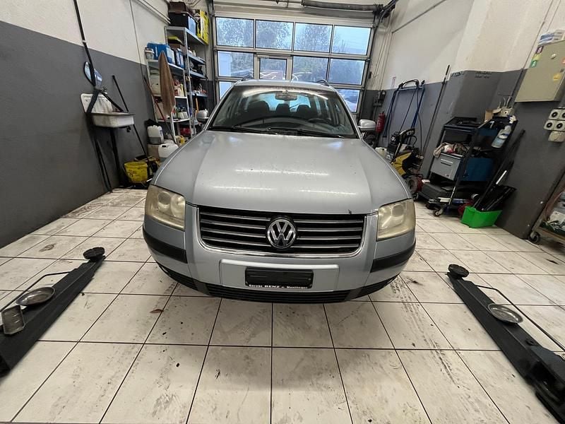 Gebraucht VW Passat Comfortline 130 PS (95 kW) 2003 Kombi