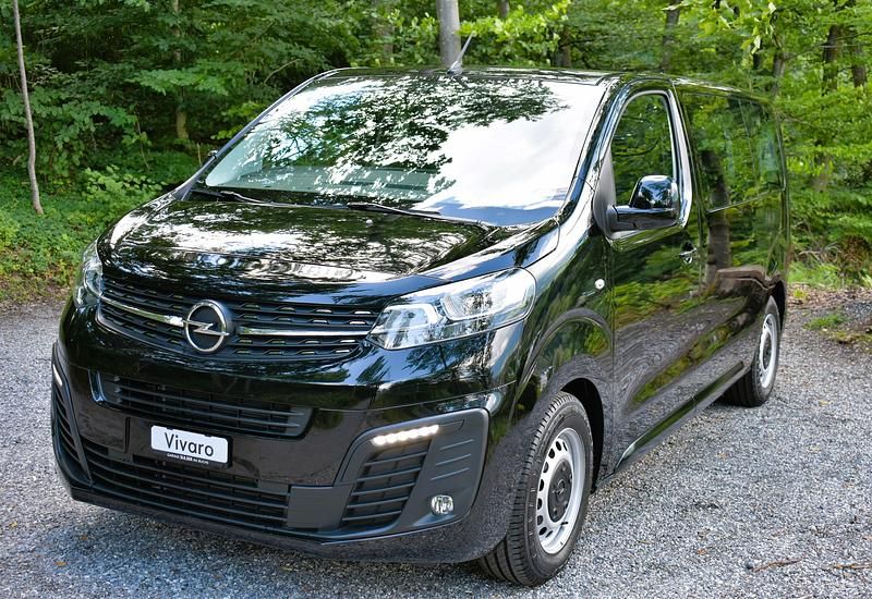 Gebraucht Opel Vivaro Essentia 120 PS (88 kW) 2022 Van / Kleinbus