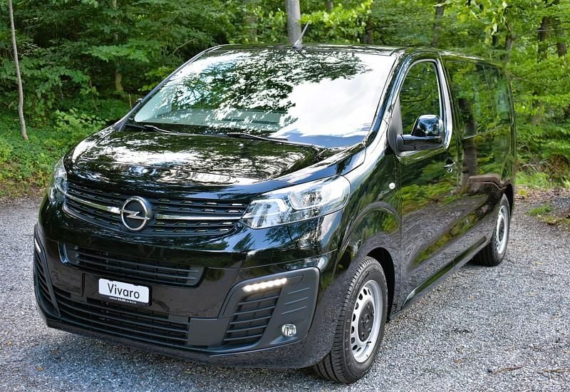 Gebraucht 2022 Opel Vivaro Essentia Van / Kleinbus | CHF 39’900 - Bild 1/4