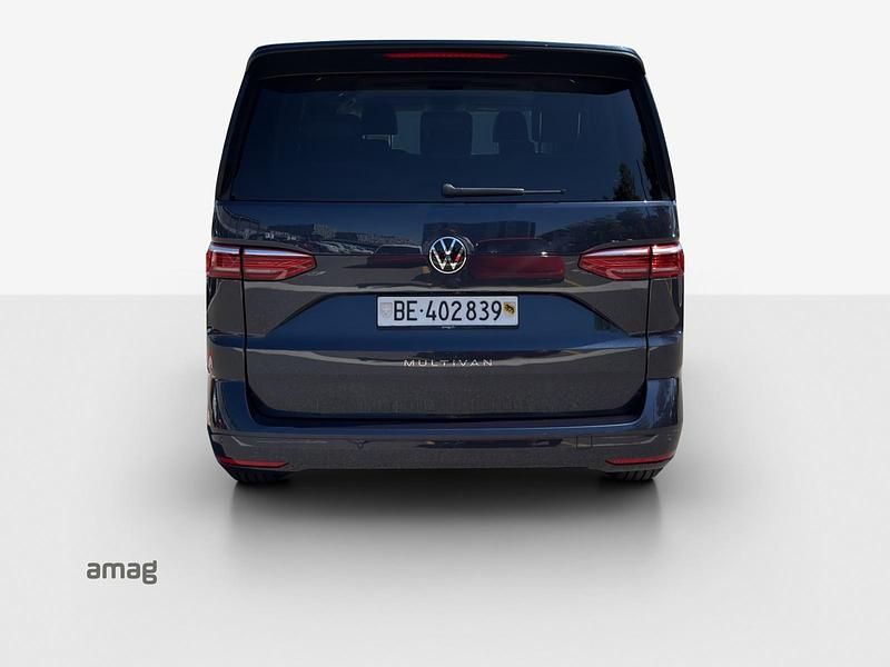 Gebraucht VW Multivan 150 PS (110 kW) 2025 Starlight blue metallic (lt5u) Van